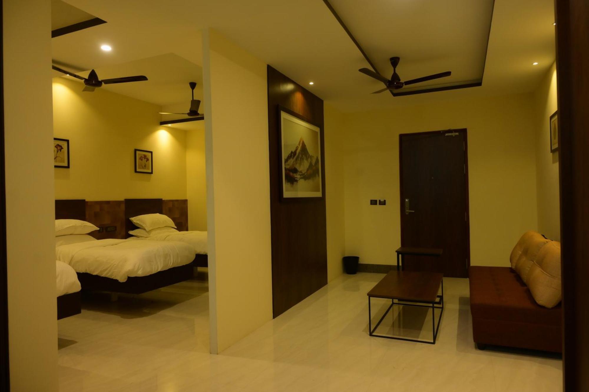 La Grande Suite Karaikal Exterior photo