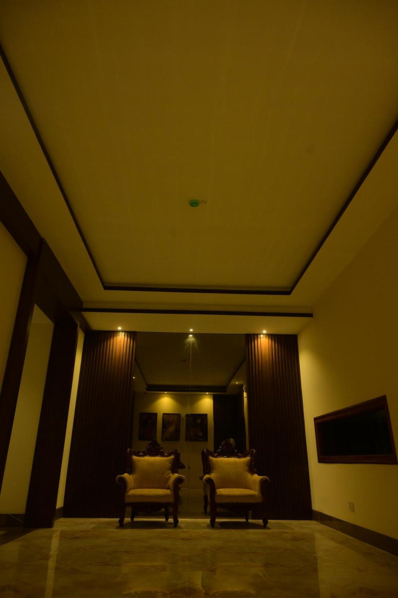 La Grande Suite Karaikal Exterior photo